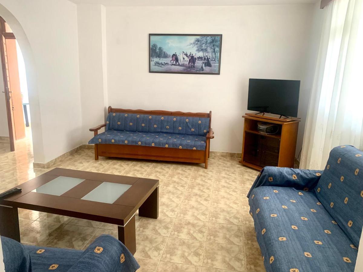 Duka Apts Sarande Luaran gambar