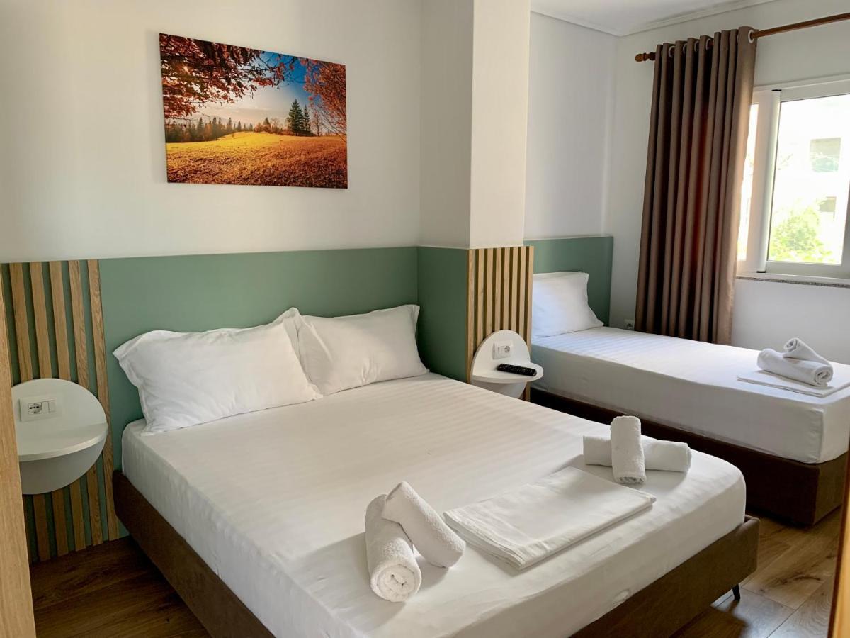 Duka Apts Sarande Luaran gambar