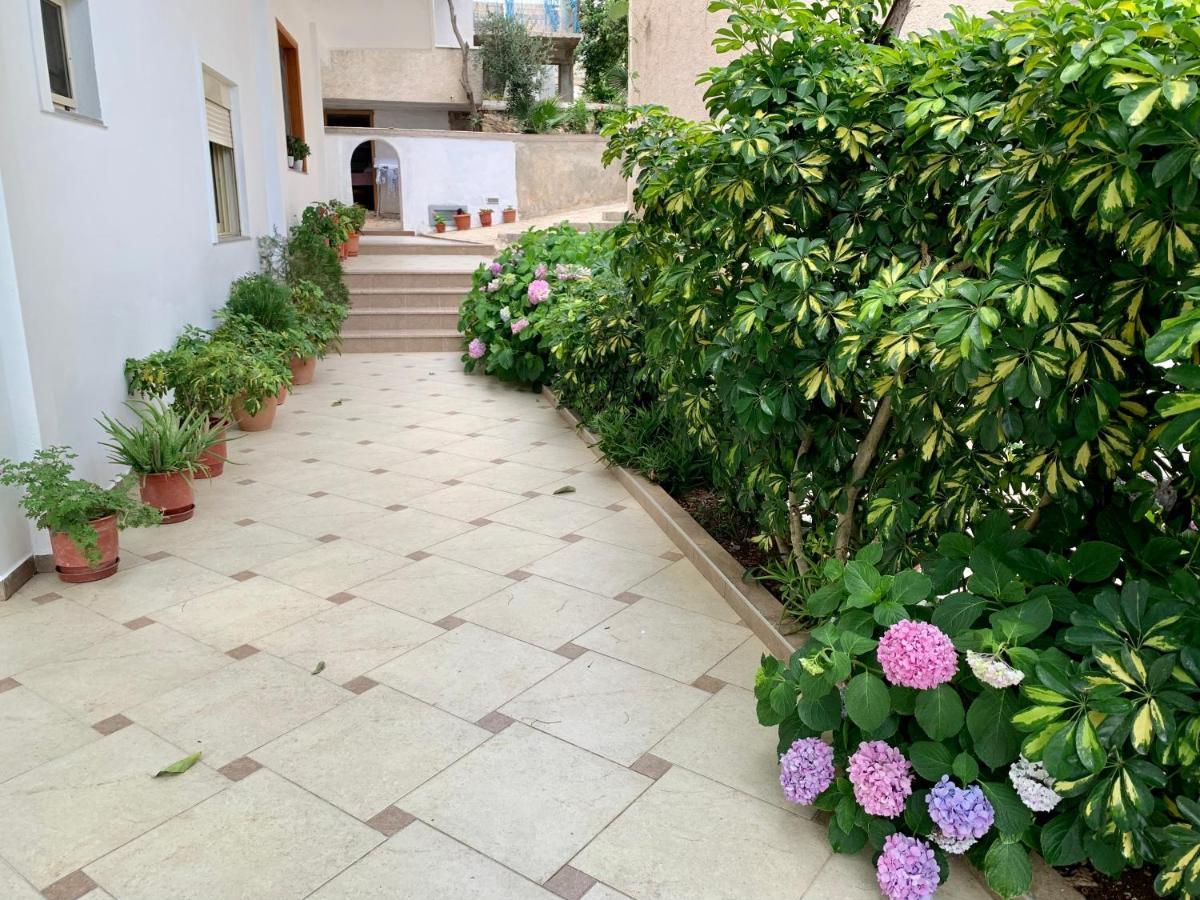 Duka Apts Sarande Luaran gambar