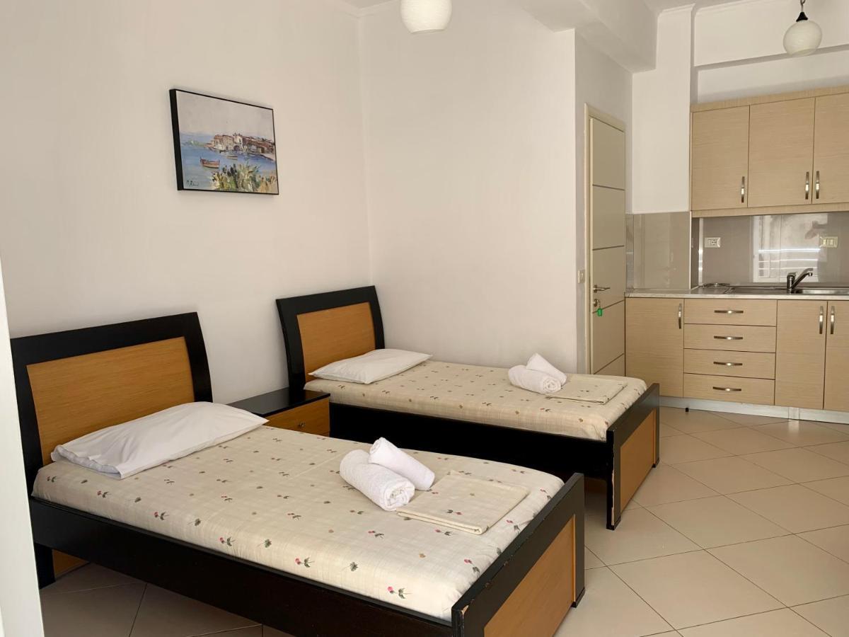 Duka Apts Apartment Sarande Luaran gambar