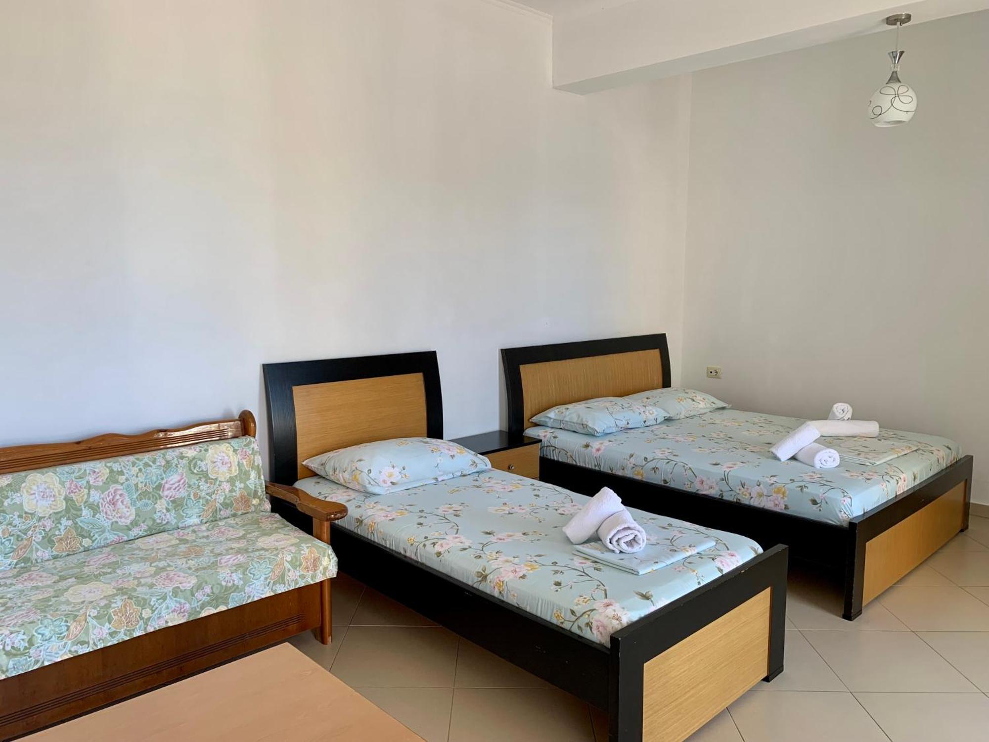 Duka Apts Sarande Luaran gambar