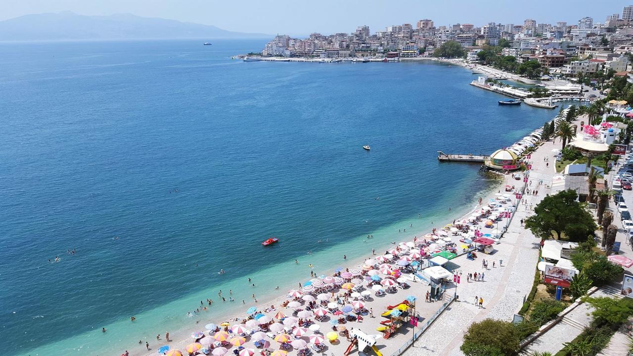 Duka Apts Sarande Luaran gambar